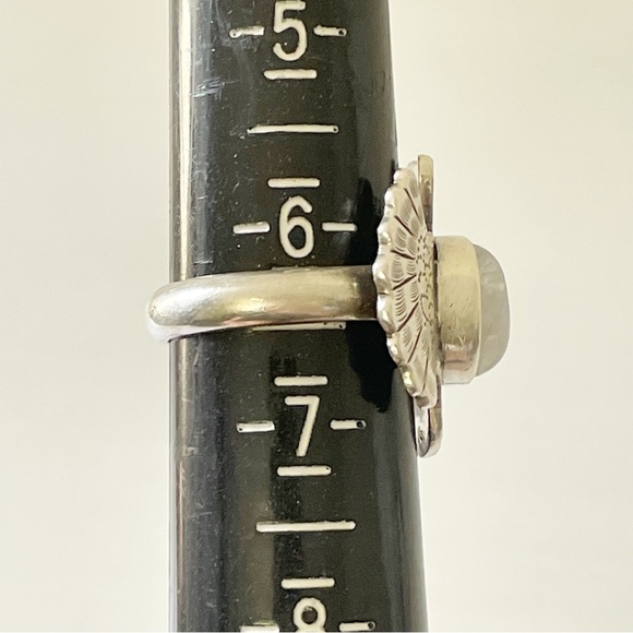 Sterling silver moonstone thunderbird ring - Picture 7 of 10